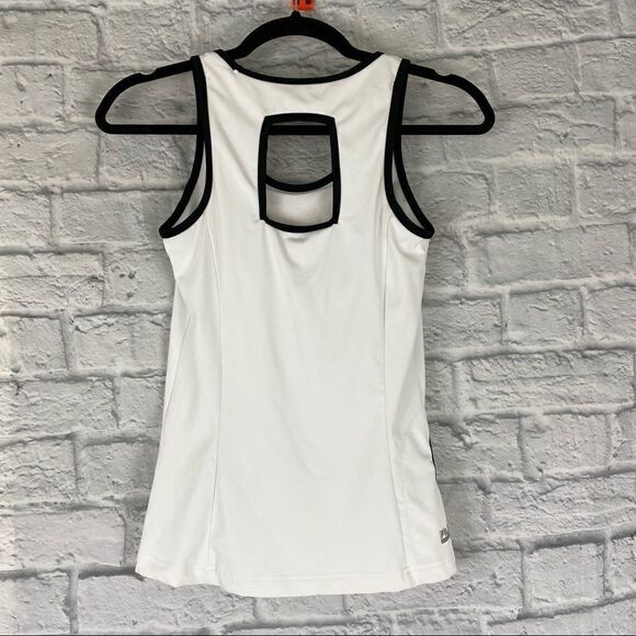 Fila dri fit tank w/pocket white & black sz XS - Picture 8 of 8